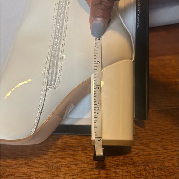 Lulus Bekka white patent square toe mid calf boot, size 7 1/2.  Brand new! - Picture 8 of 11